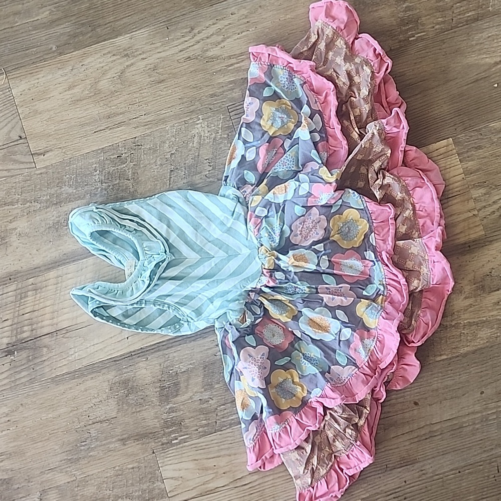 Matilda Jane floral twirl dress size 4